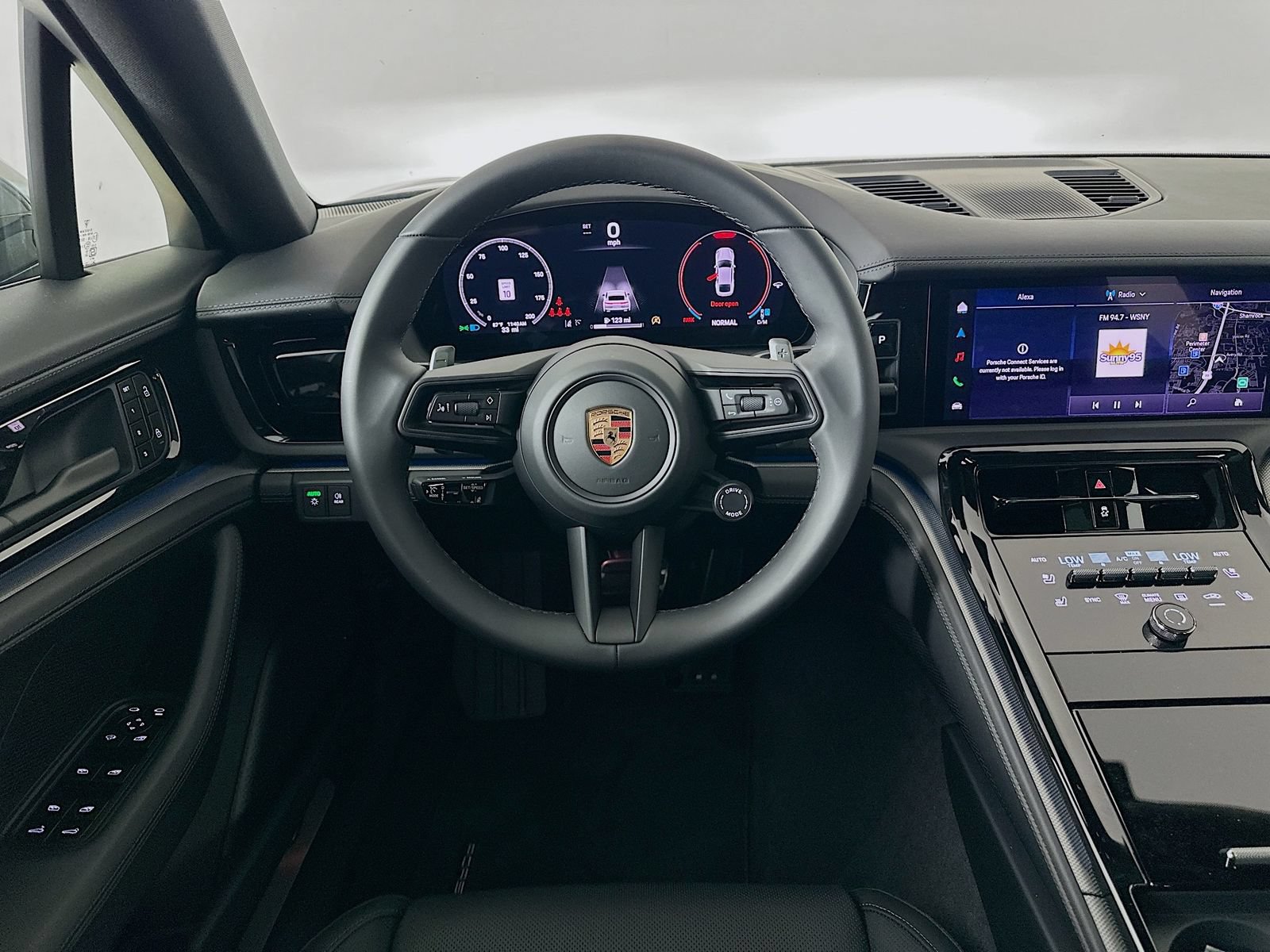 New 2026 Porsche Panamera 4 AWD/4WD image 15