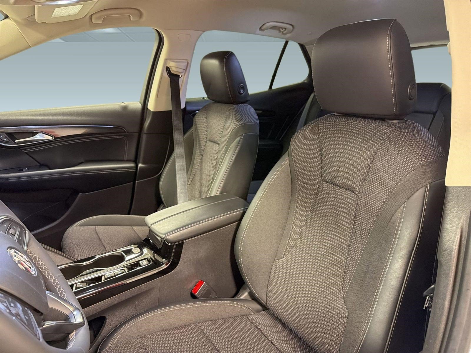 Used 2023 Buick Envision Preferred FWD image 21