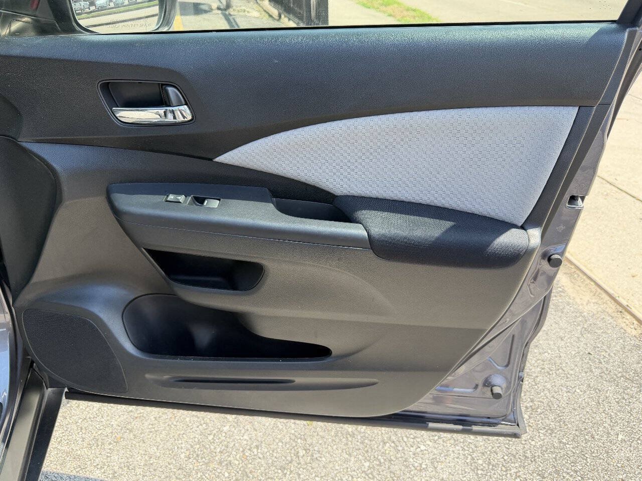 Used 2016 Honda CR-V EX image 19