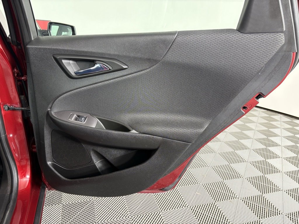Used 2022 Chevrolet Malibu LT image 39