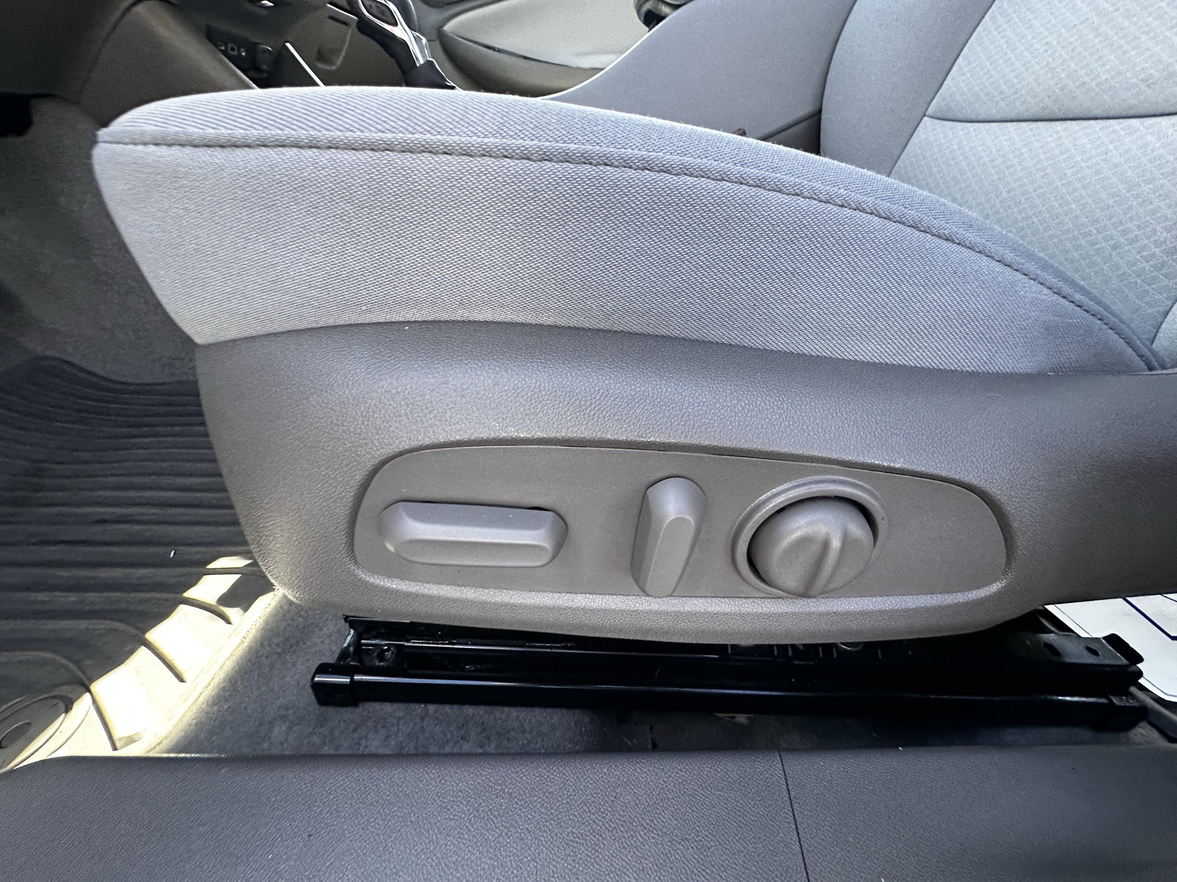 Used 2023 Chevrolet Malibu LT w/ Driver Confidence Package image 8