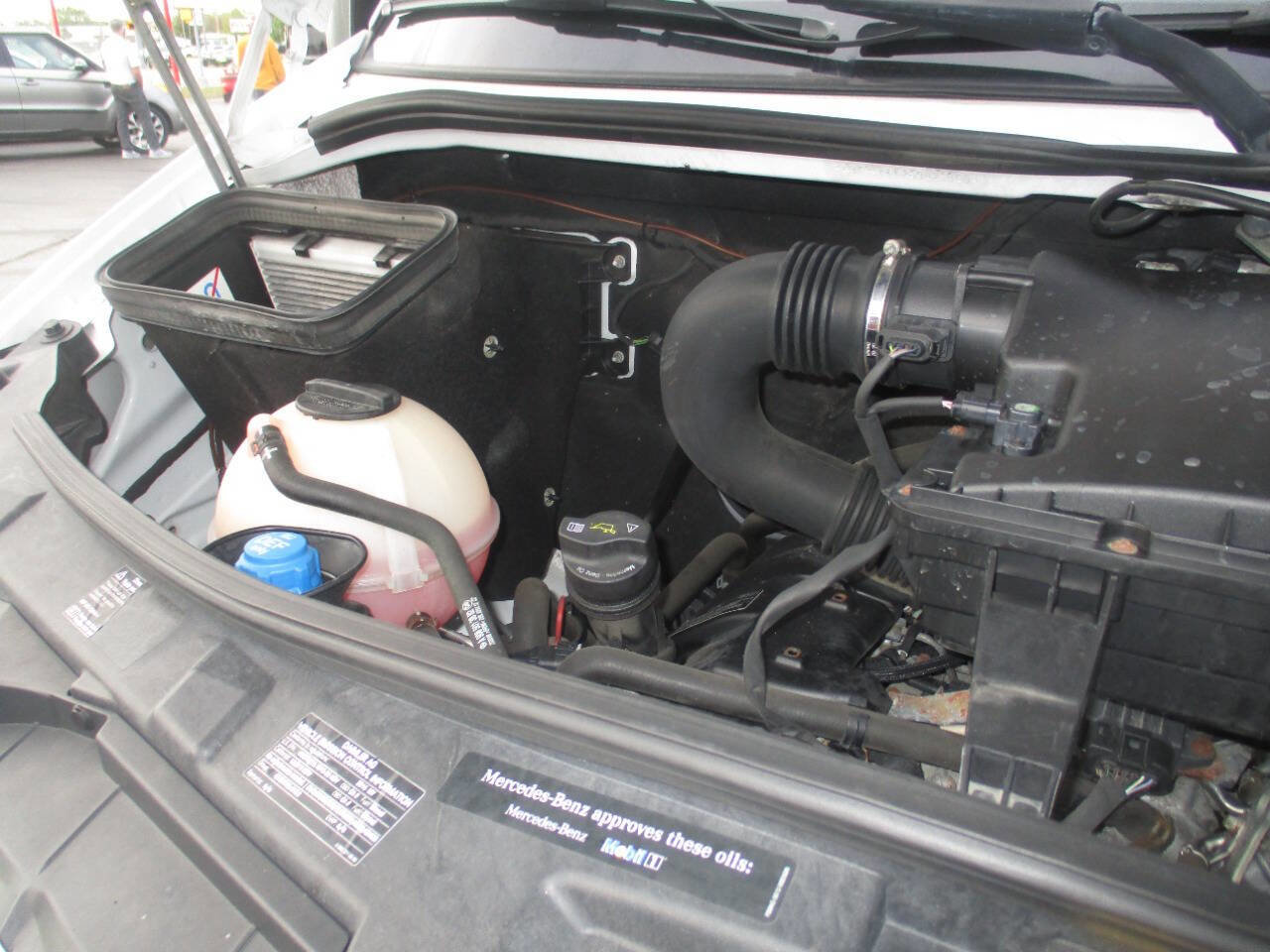 Used 2016 Freightliner Sprinter 3500 RWD image 21