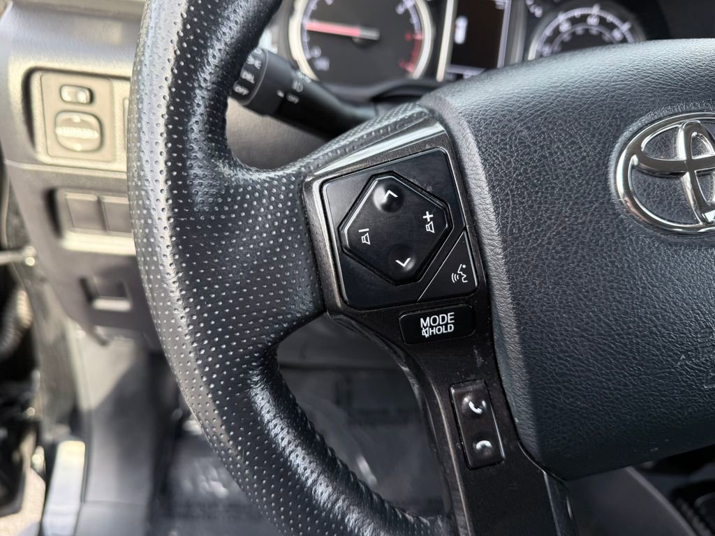 Used 2024 Toyota 4Runner TRD Off-Road Premium image 35