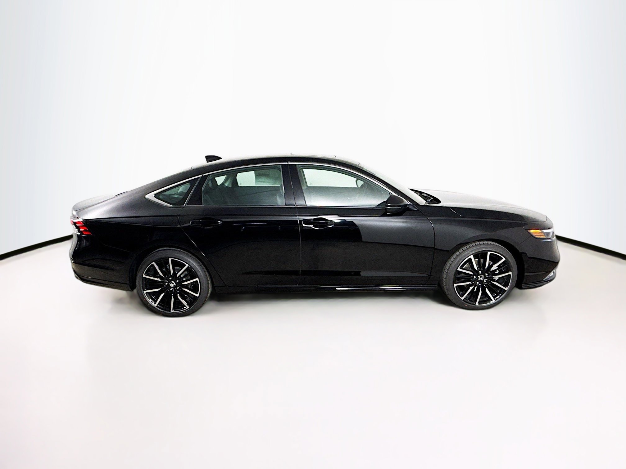 New 2026 Honda Accord Touring image 2