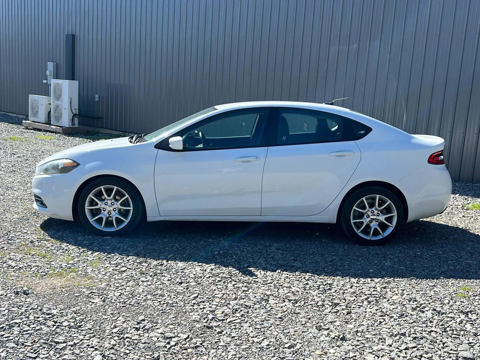 Used 2013 Dodge Dart SXT w/ SXT Special Edition Group FWD image 2