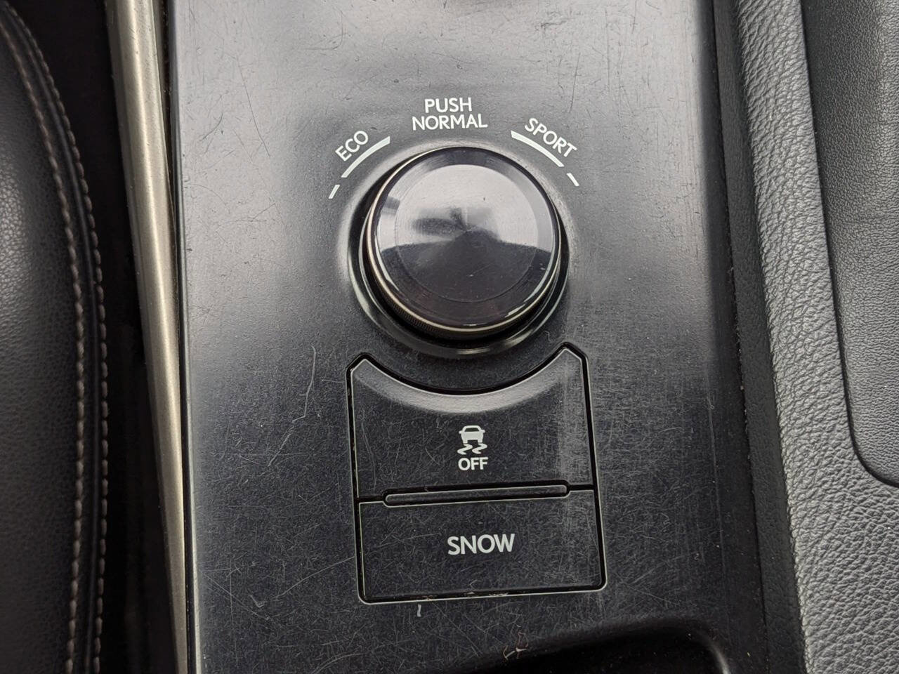 Used 2014 Lexus IS 250 AWD w/ Navigation Package image 24