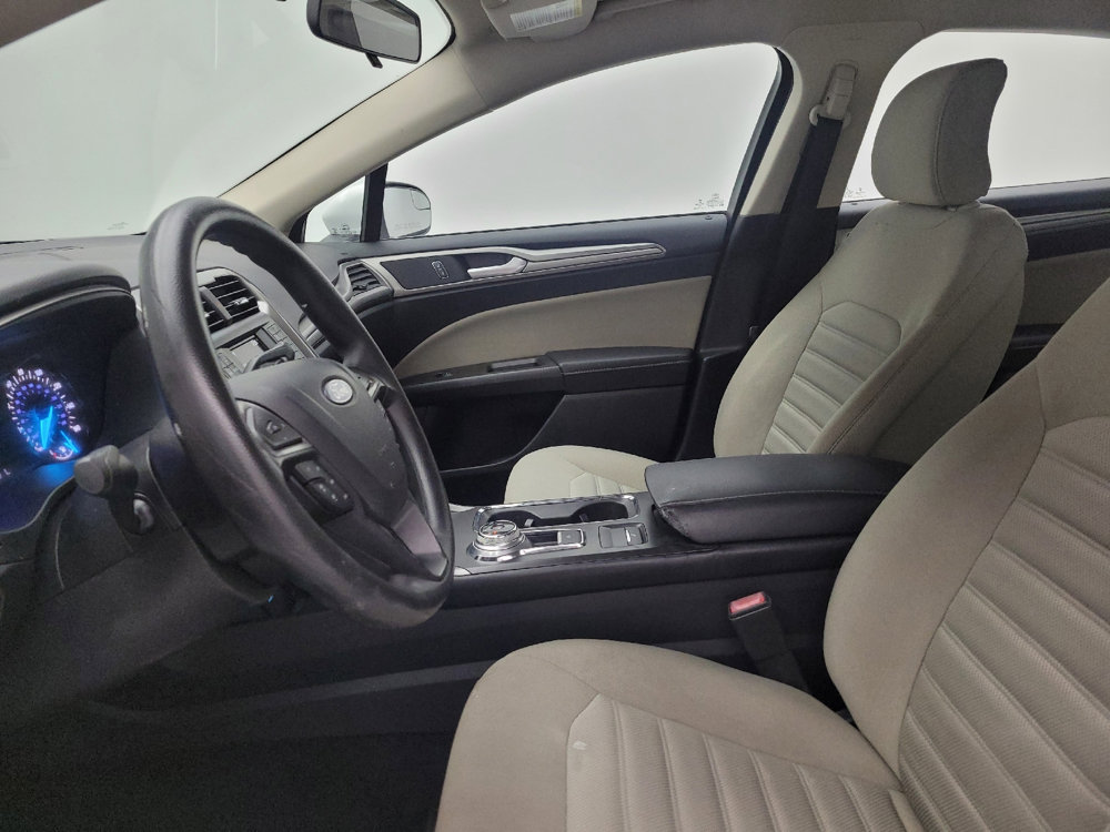 Used 2018 Ford Fusion S image 17