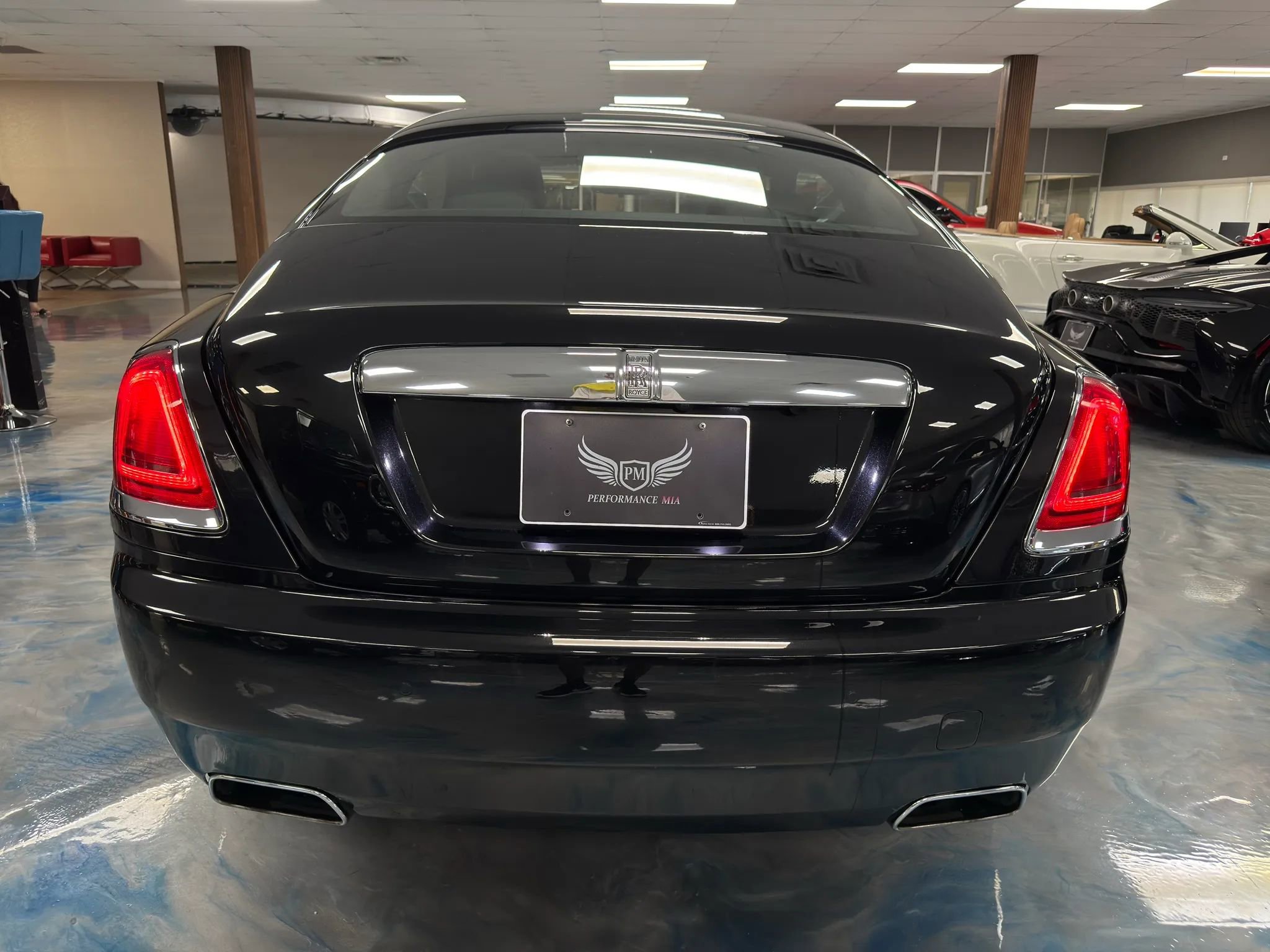 Used 2016 Rolls-Royce Wraith image 4