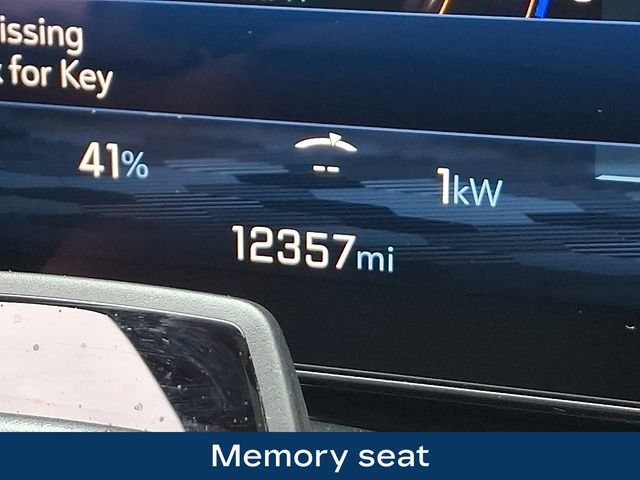 Used 2025 Chevrolet Silverado EV RST AWD/4WD image 6