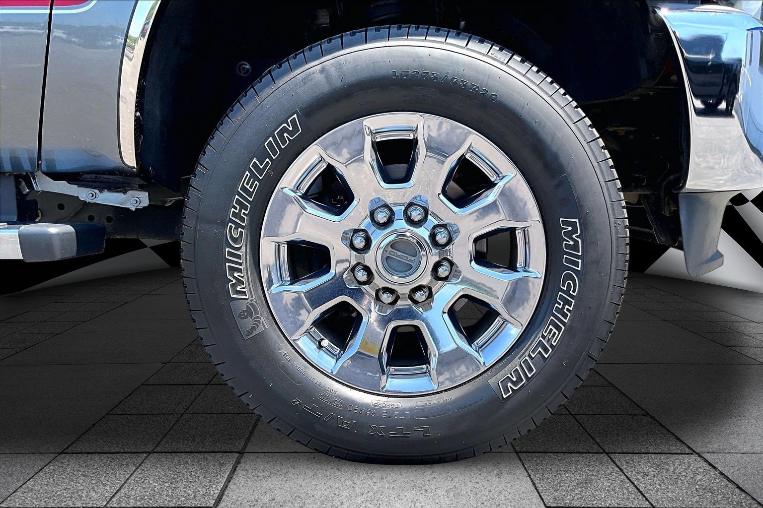 Used 2015 Ford F250 Lariat w/ Chrome Package AWD/4WD image 8