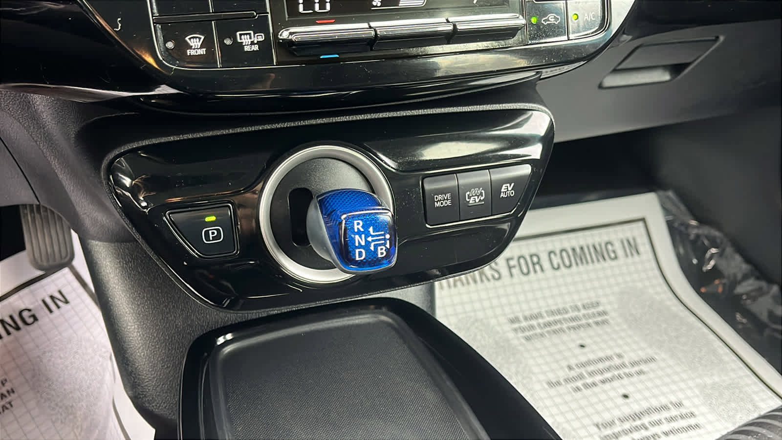 Used 2020 Toyota Prius Prime LE FWD image 17