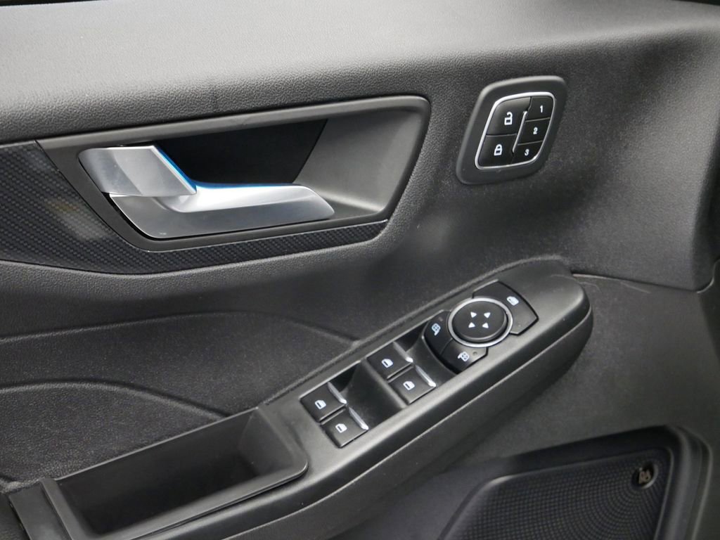 Used 2023 Ford Escape ST-Line Elite w/ Premium Technology Package image 8