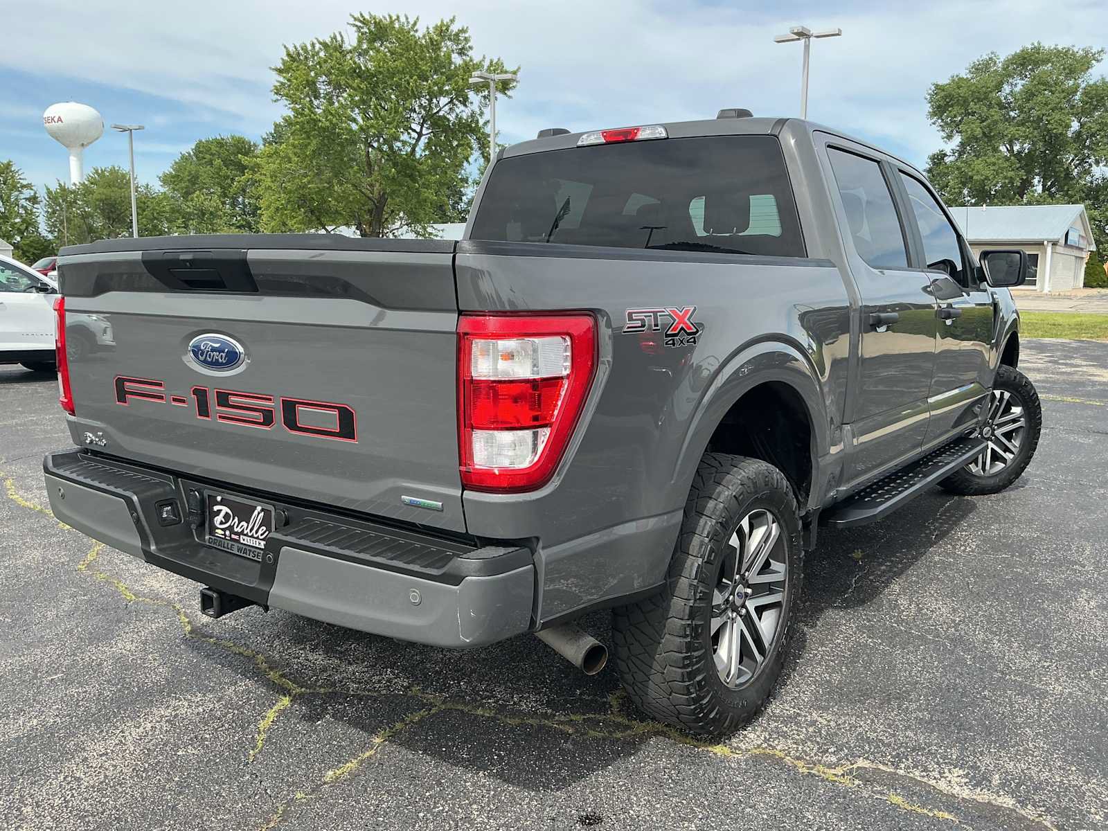 Used 2021 Ford F150 XL w/ STX Appearance Package AWD/4WD image 4