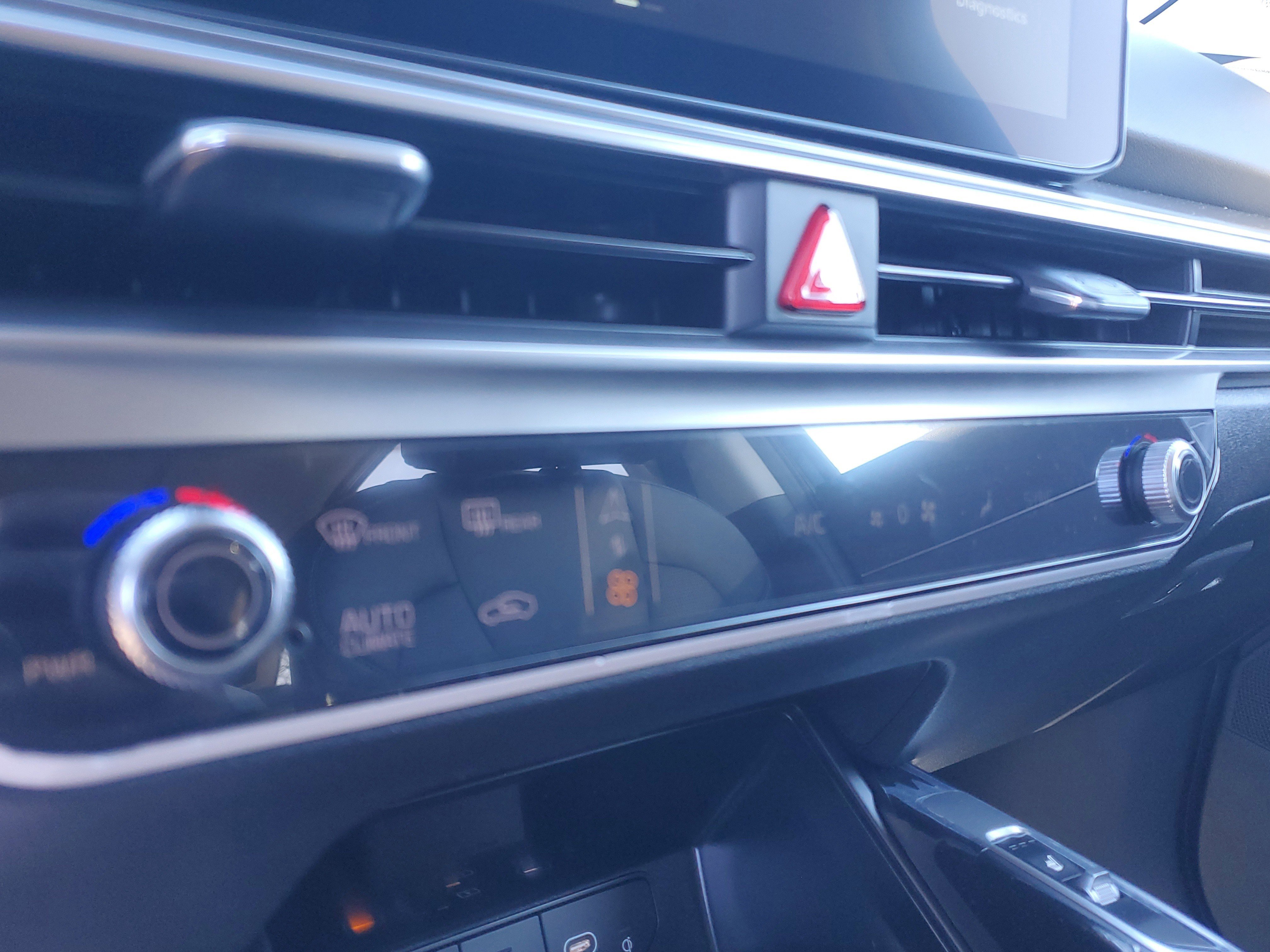 New 2026 Kia Sorento S w/ S Panoramic Sunroof Package FWD image 27