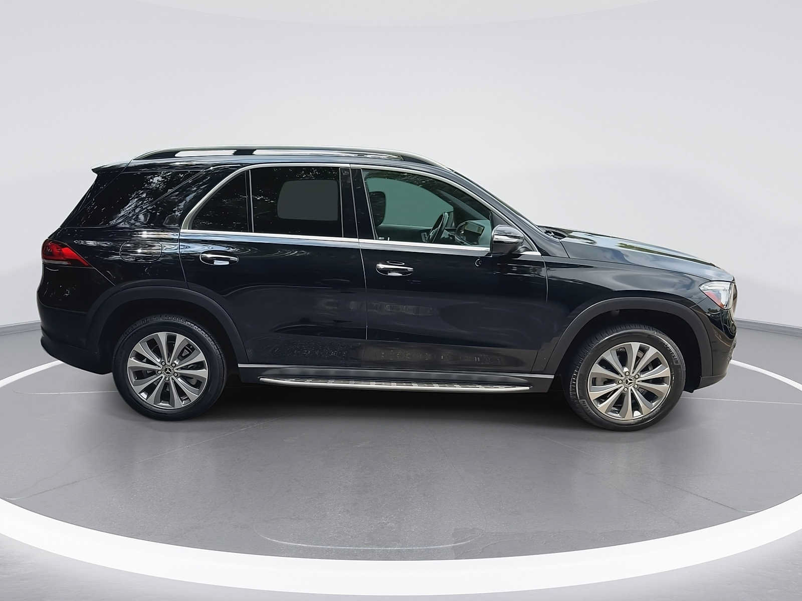 Used 2023 Mercedes-Benz GLE 350 4MATIC image 9