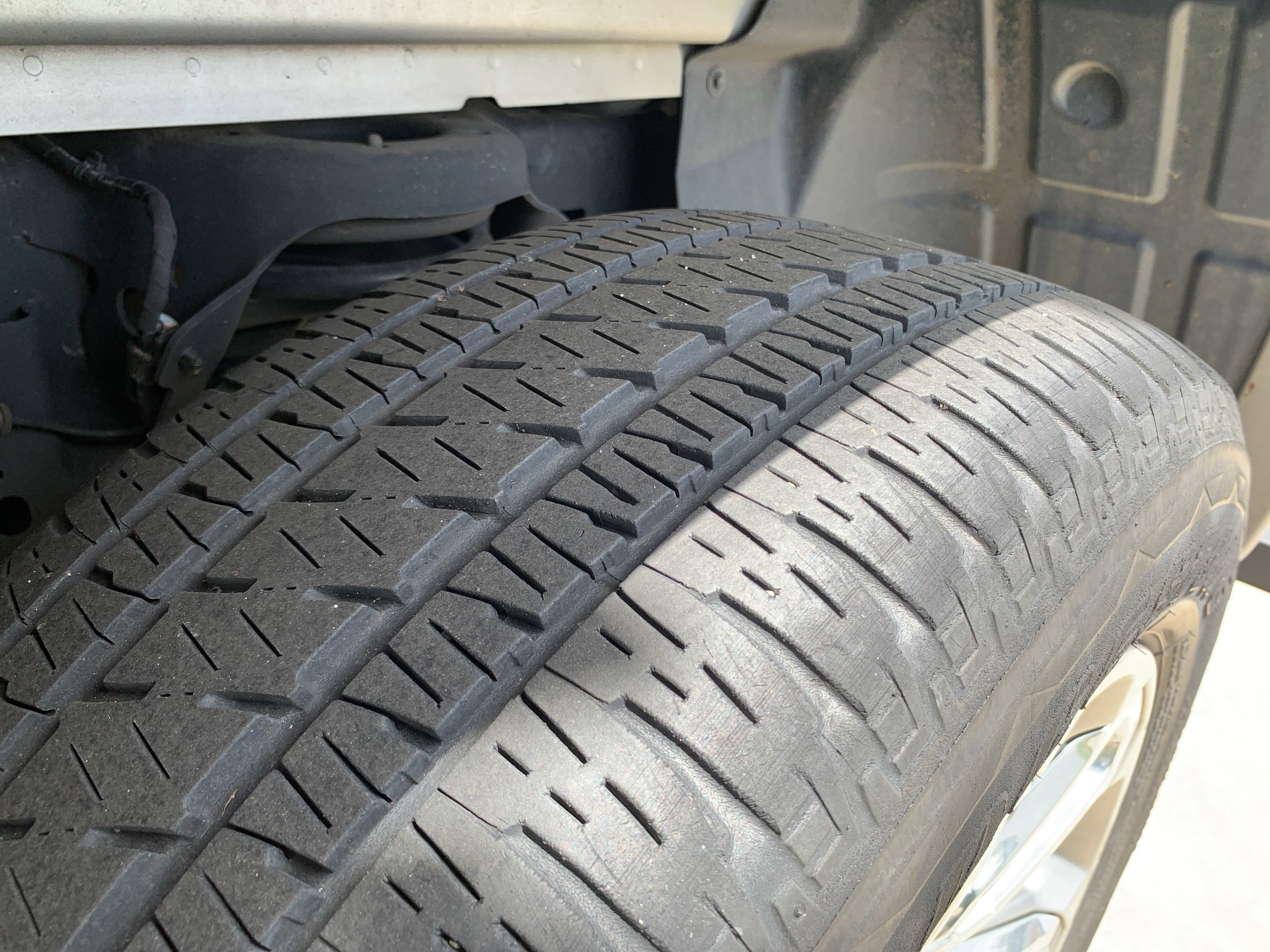 Used 2020 RAM 1500 Laramie AWD/4WD image 12