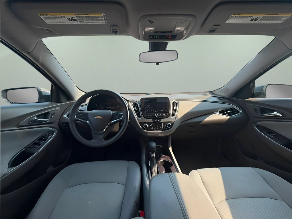 Used 2022 Chevrolet Malibu LT FWD image 14