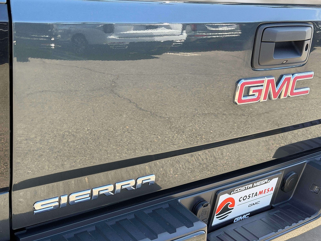 Used 2018 GMC Sierra 1500 SLT AWD/4WD image 30