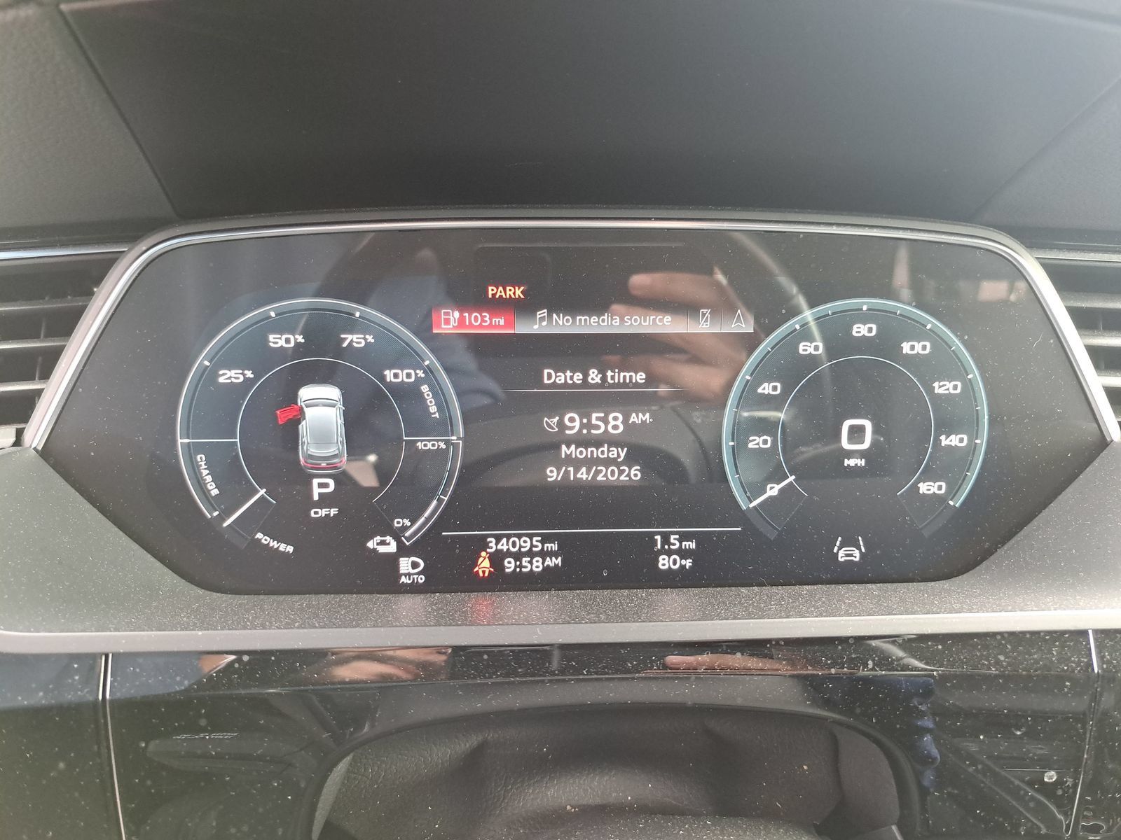 Used 2024 Audi Q8 e-tron Premium Plus AWD/4WD image 13