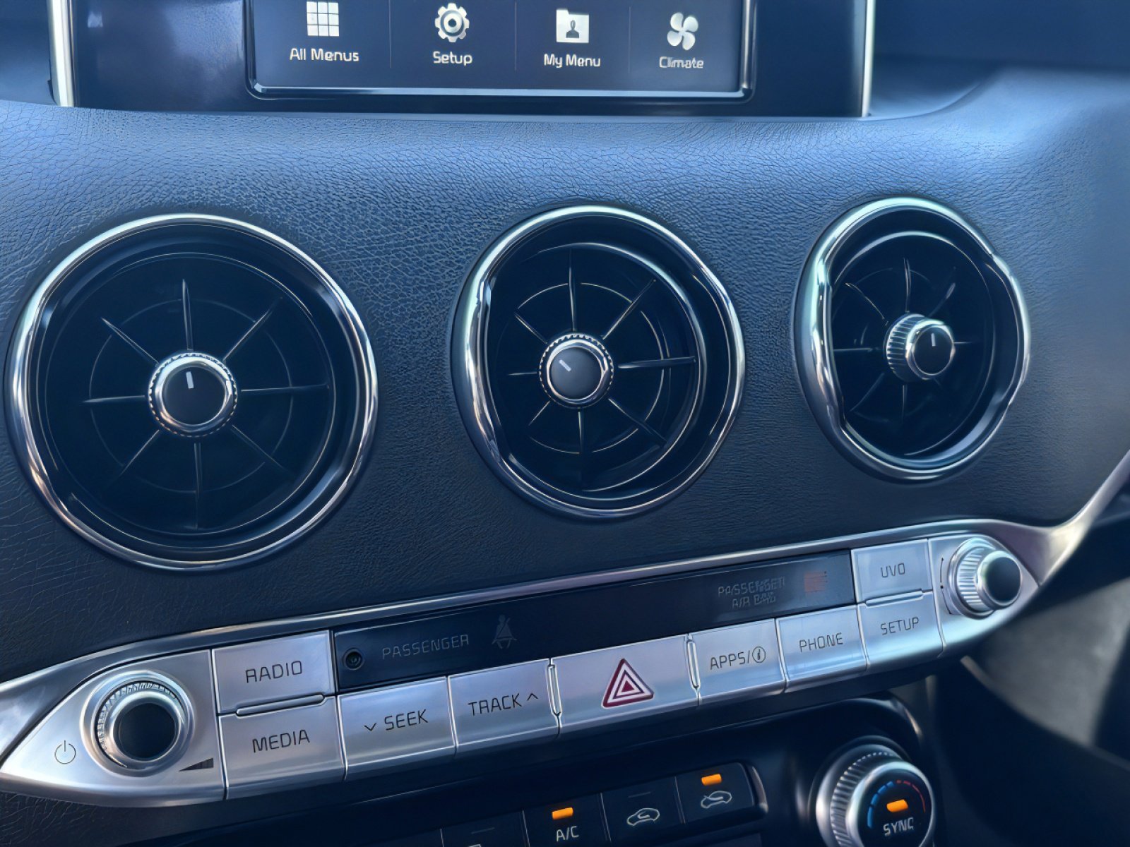 Used 2019 Kia Stinger GT image 27