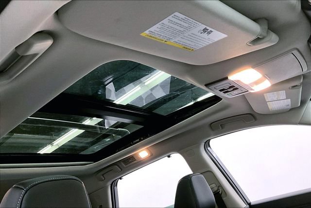 New 2025 Nissan Pathfinder Platinum w/ Lighting Package (N93) image 36