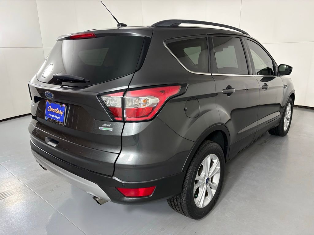 Used 2018 Ford Escape SE image 8
