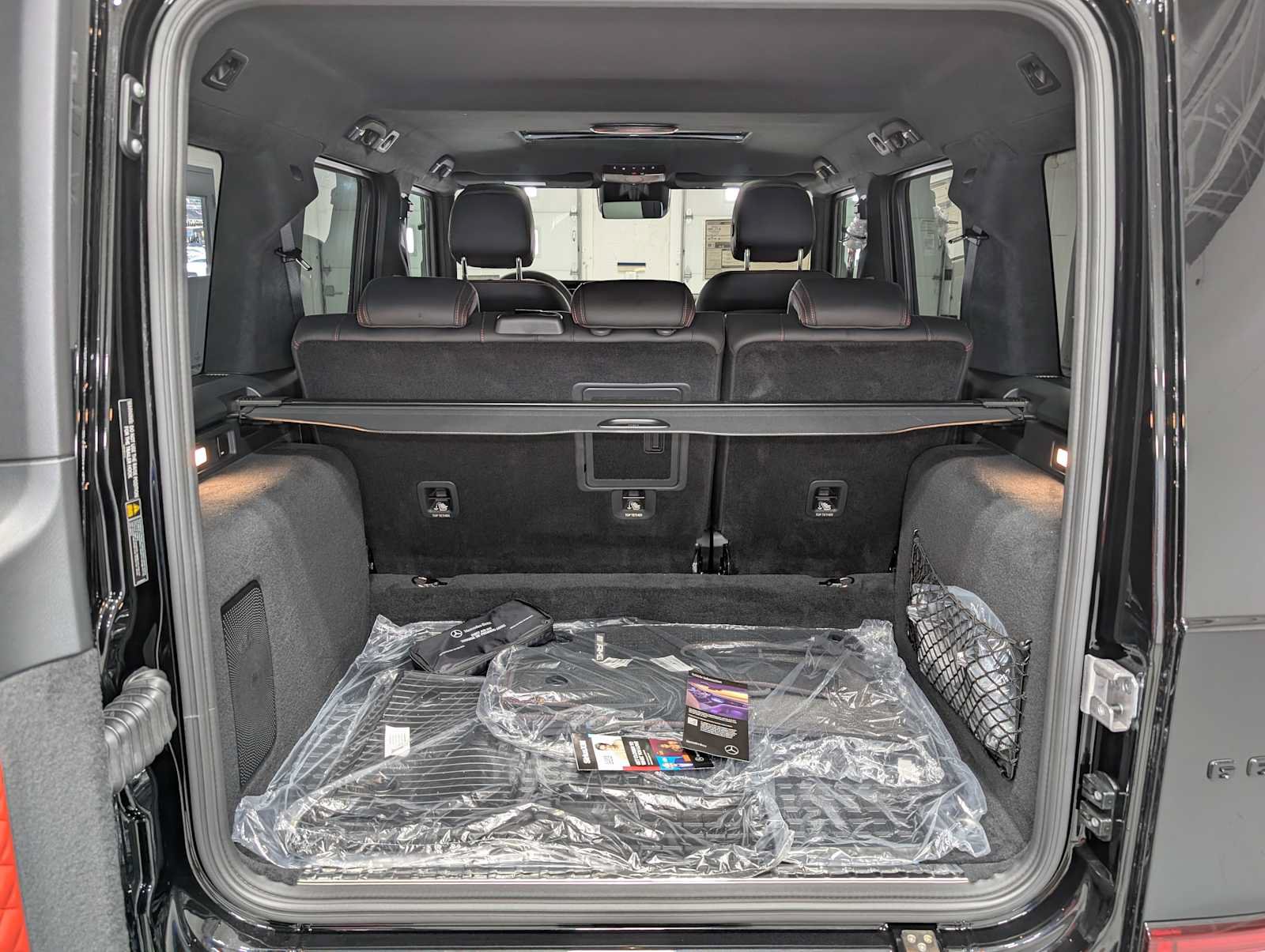 New 2027 Mercedes-Benz G 63 AMG 4MATIC image 7