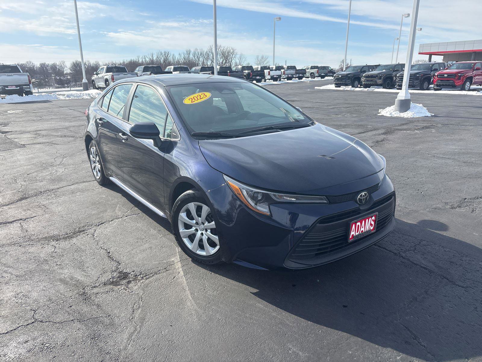 Used 2023 Toyota Corolla LE FWD video 2