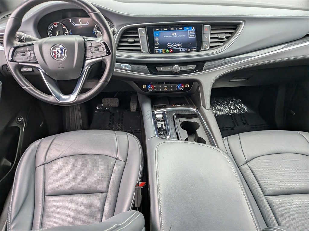 Used 2024 Buick Enclave Premium image 23