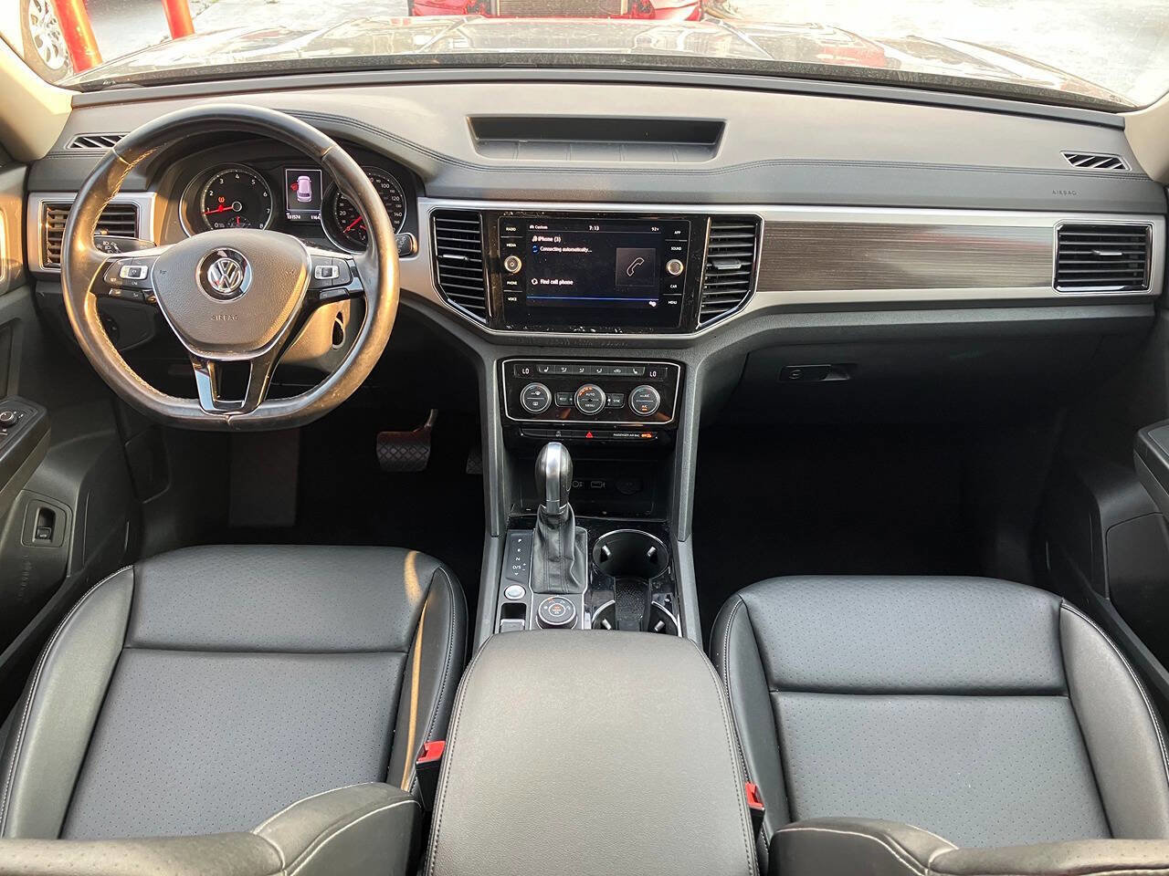Used 2018 Volkswagen Atlas SEL AWD/4WD image 3