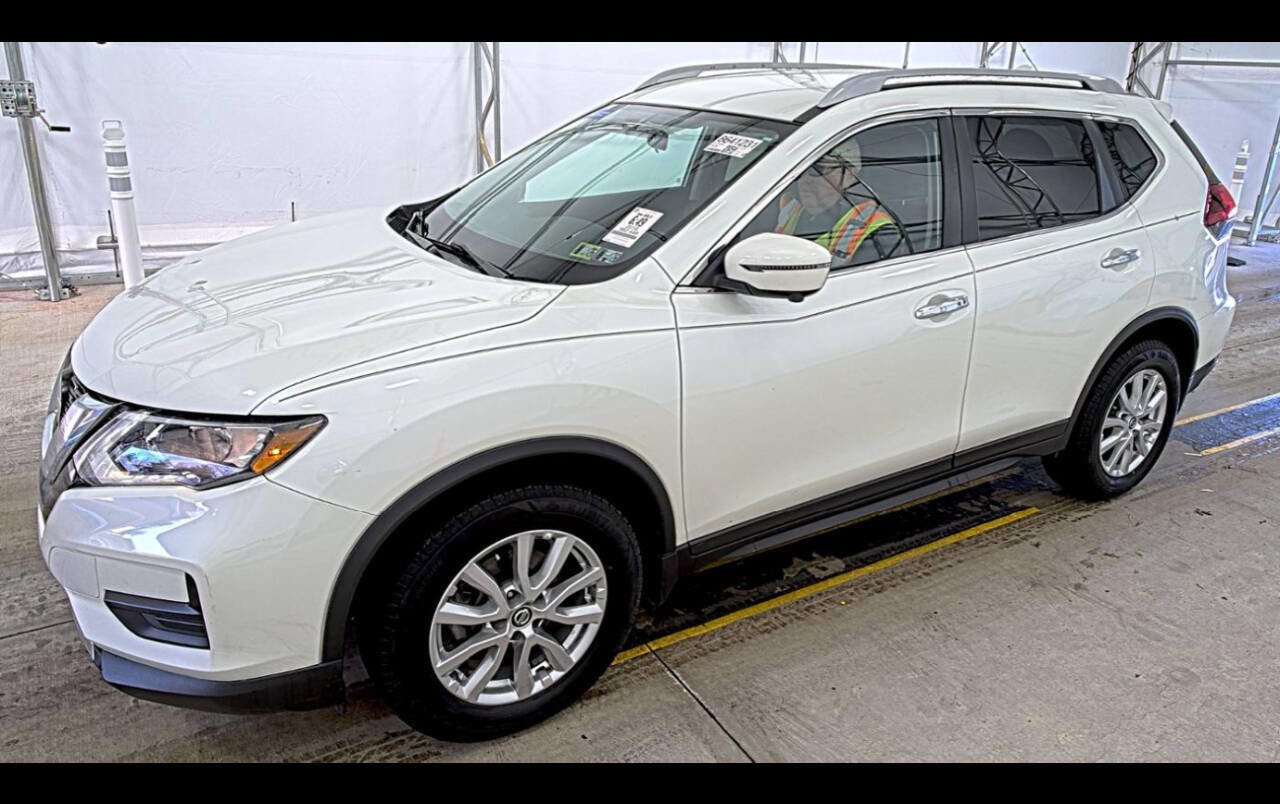 Used 2018 Nissan Rogue SV w/ Premium Package image 1