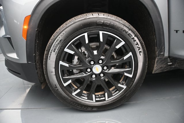 Used 2026 Chevrolet Traverse LT w/ Sun and Wheel Package AWD/4WD image 27