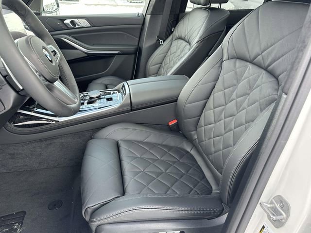 New 2026 BMW X7 xDrive40i w/ M Sport Package image 14