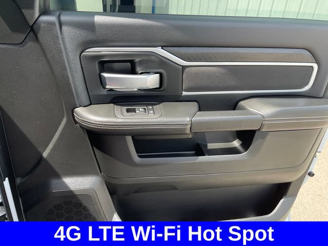 Used 2025 RAM 2500 Big Horn AWD/4WD image 33