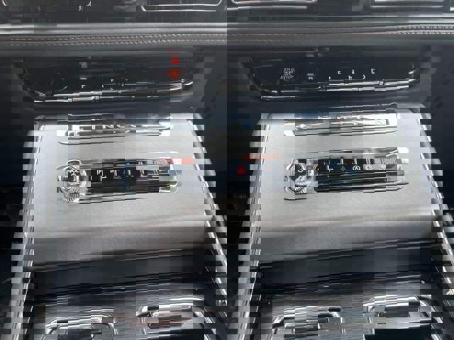 Used 2025 Lincoln Aviator AWD image 36