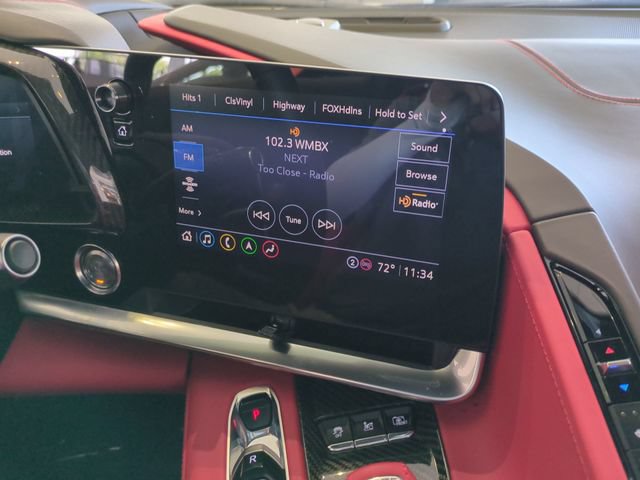Used 2021 Chevrolet Corvette Stingray Premium Cpe w/ Z51 Performance Package RWD image 19