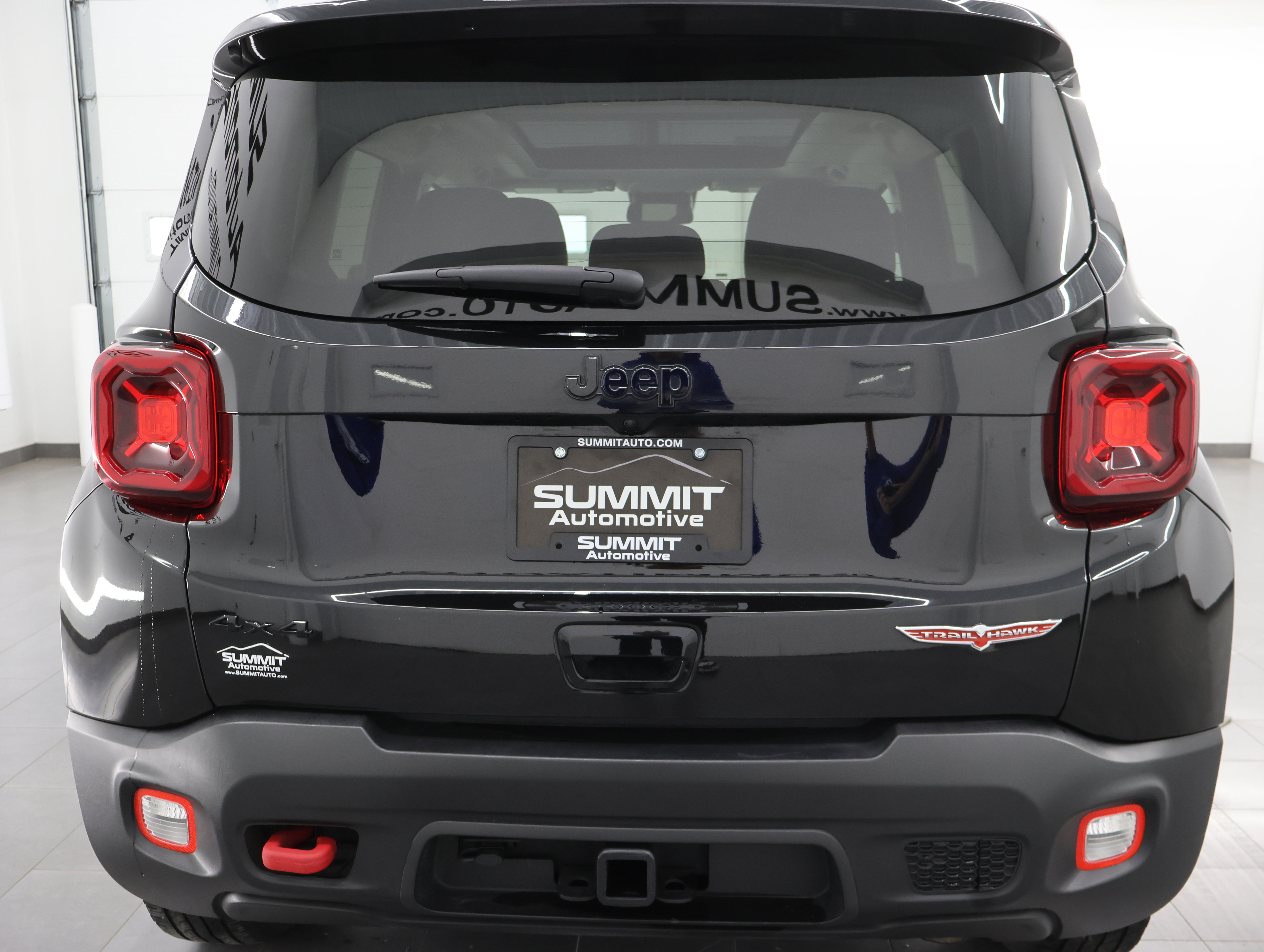 Used 2023 Jeep Renegade Trailhawk w/ Sun/Sound Group AWD/4WD image 27