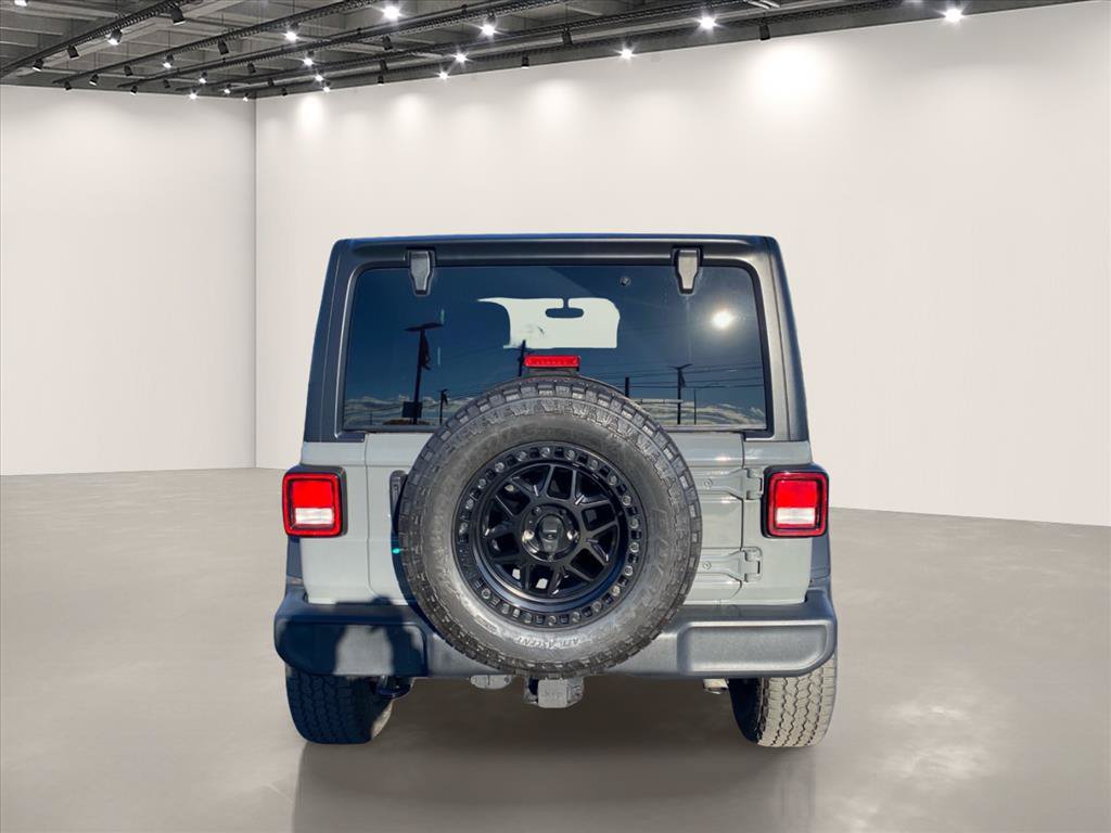 Used 2022 Jeep Wrangler Unlimited Sport AWD/4WD image 6
