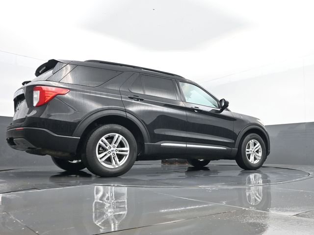 Used 2023 Ford Explorer XLT w/ Equipment Group 202A image 27