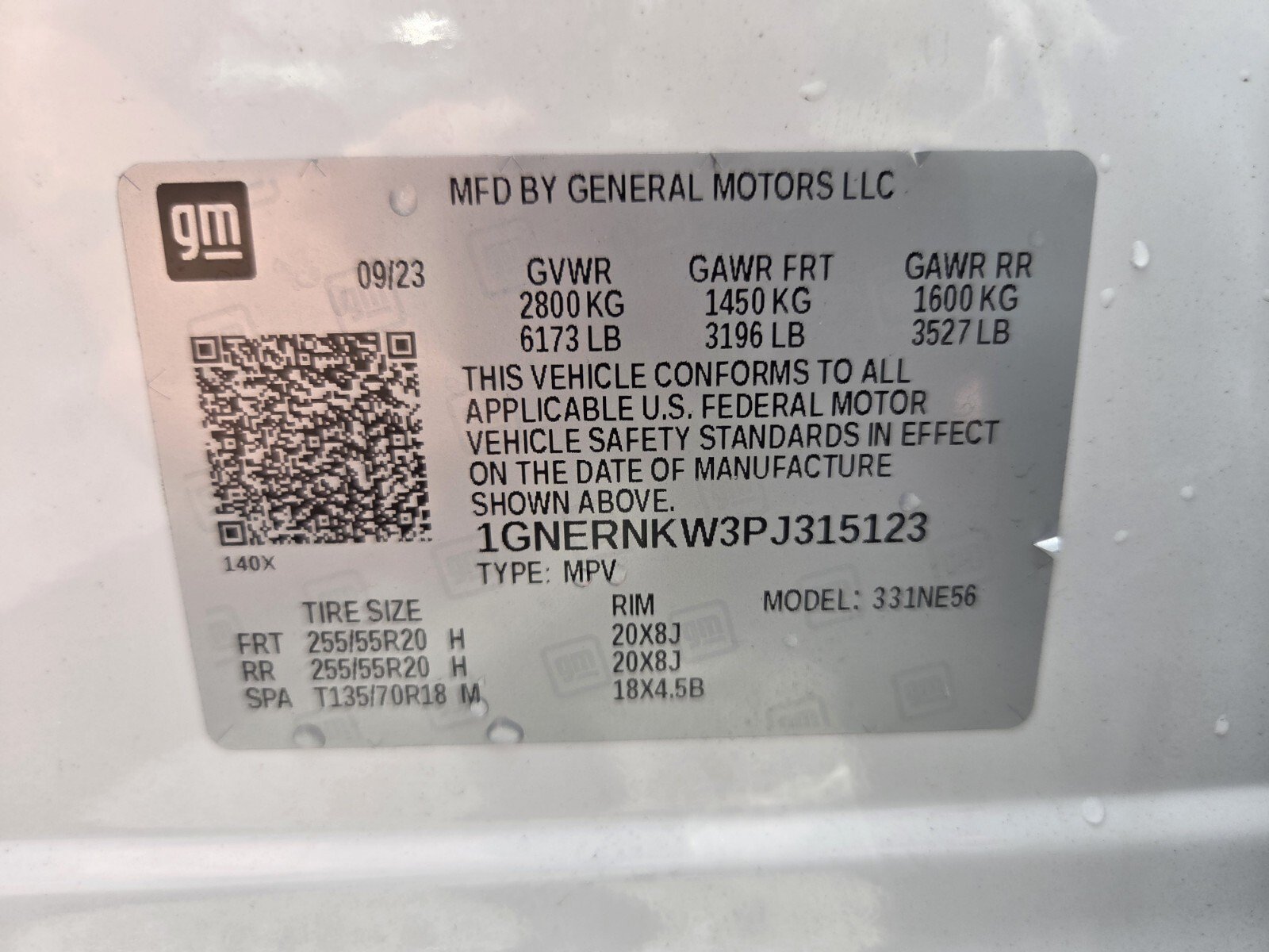 Used 2023 Chevrolet Traverse High Country w/ LPO, Floor Liner Package FWD image 20