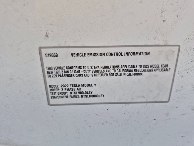Used 2022 Tesla Model Y Performance AWD/4WD image 22