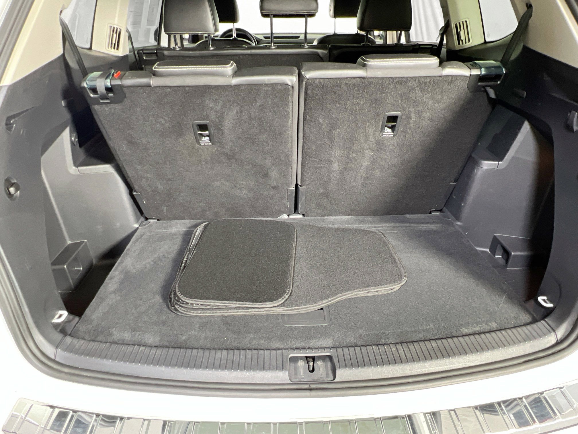 Used 2022 Volkswagen Atlas SEL image 26