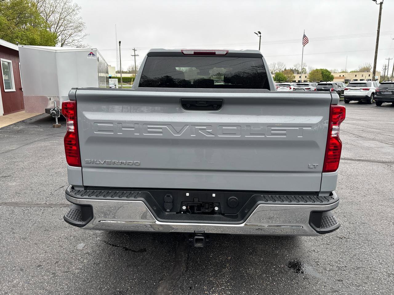 Used 2024 Chevrolet Silverado 1500 LT AWD/4WD image 4