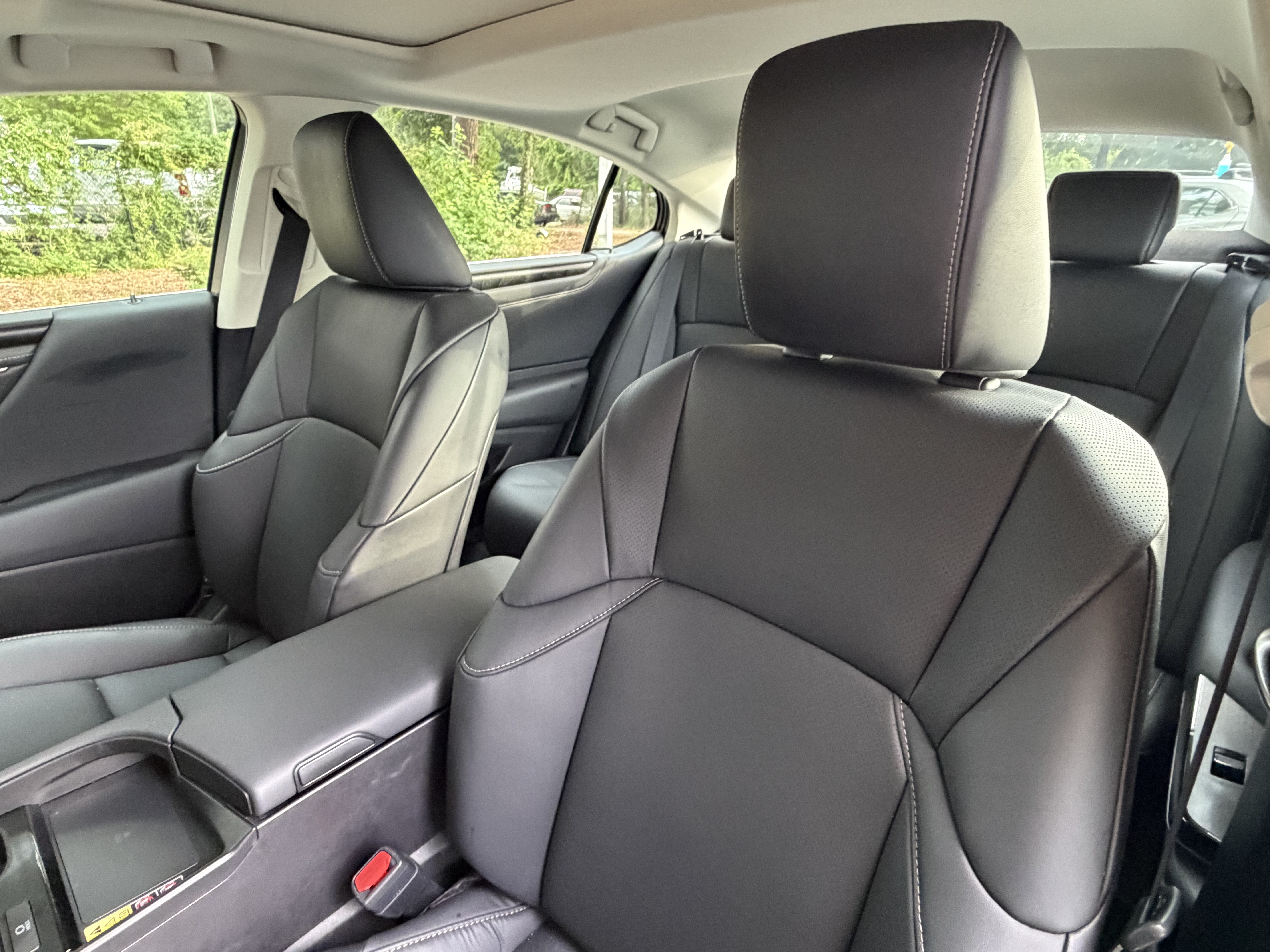 Certified 2025 Lexus ES 350 w/ Premium Package FWD image 17