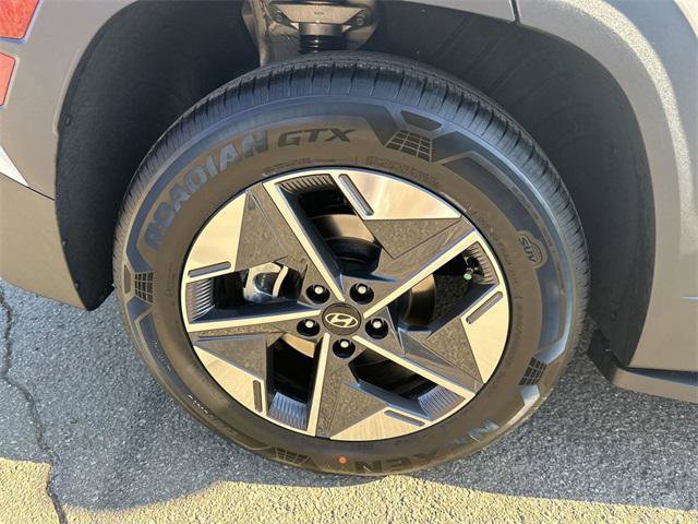 New 2025 Hyundai Tucson SEL image 17
