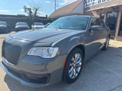Used 2019 Chrysler 300 Touring L w/ Quick Order Package 22F