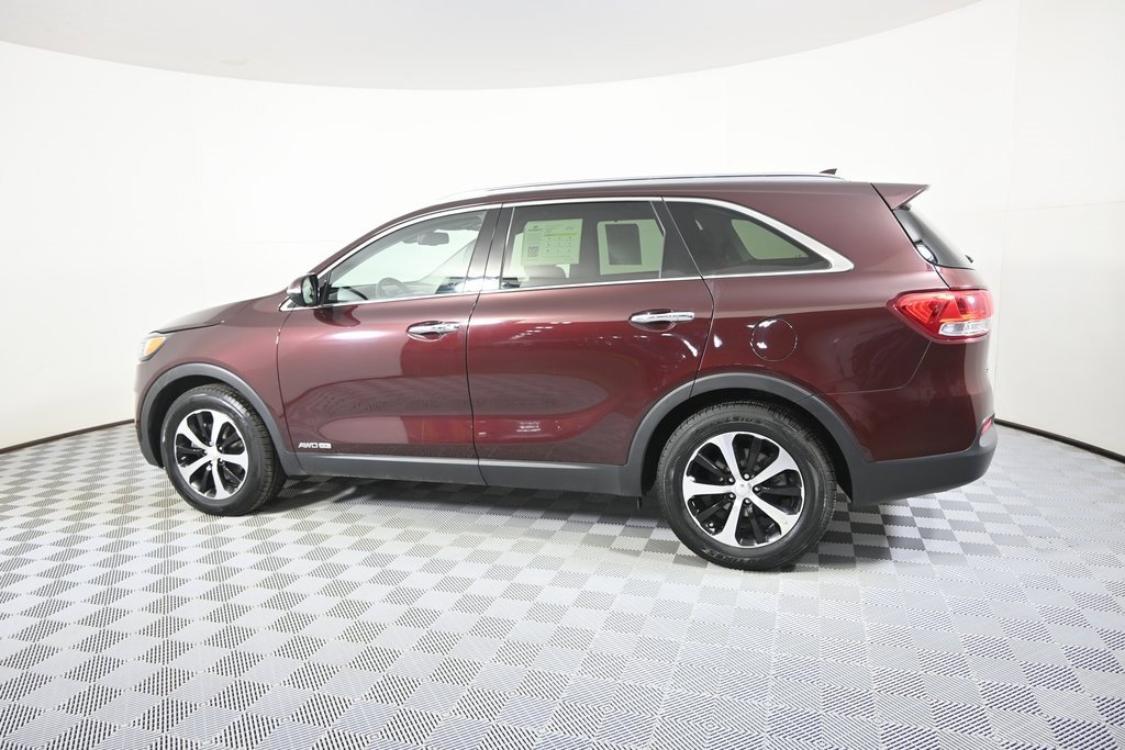 Used 2017 Kia Sorento EX w/ EX Advanced Touring Package image 3