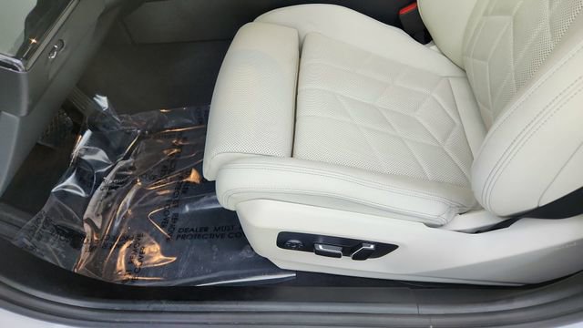 Used 2026 BMW 540i xDrive image 34