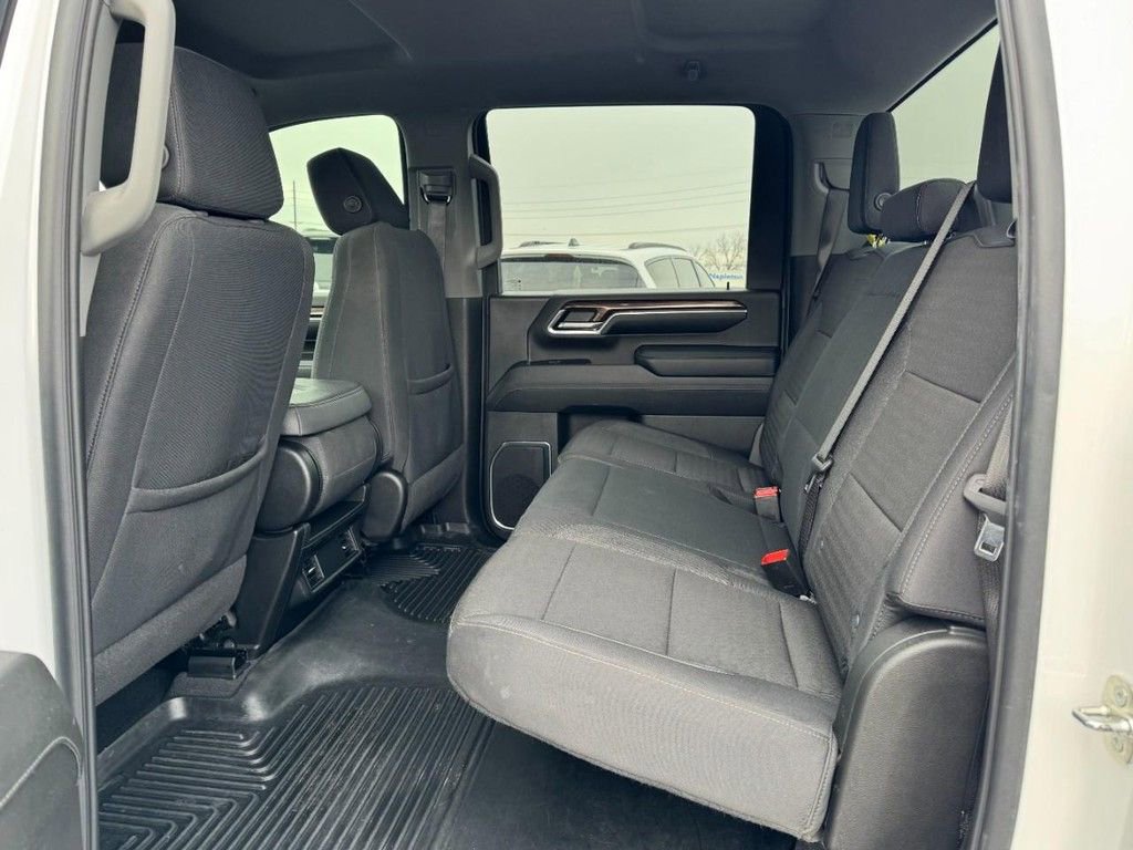 Used 2024 Chevrolet Silverado 2500 LT image 10