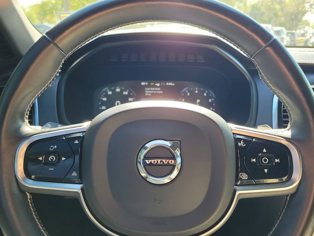 Used 2021 Volvo XC90 T6 R-Design w/ Protection Package Premier image 25
